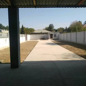 Плановый дом Коне запаркын Яны