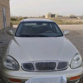 Daewoo Leganza 1998