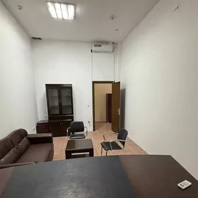 Arenda Ofis Sawetski zdanya