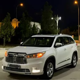 Toyota Highlander 2015