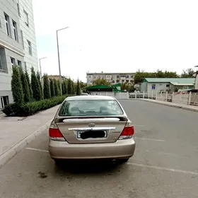 Toyota Camry 2003