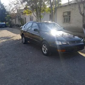 Toyota Corona 1996