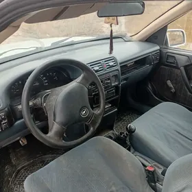 Opel Vectra 1992