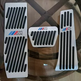 E39 BMW GAZ PEDAL MKA