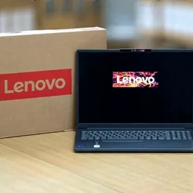 Lenovo/i7-13/512GB/8GB/16"