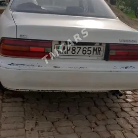Toyota Windom 1992