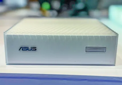 «Персональный суперкомпьютер»: Asus представила мини-ПК с мощным чипом от Nvidia