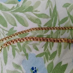 gyzyla meňzeş braslet