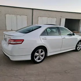 Toyota Camry 2010
