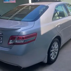 Toyota Camry 2011