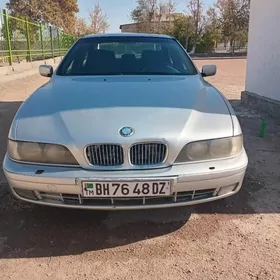 BMW E39 1999
