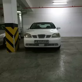 Daewoo Lacetti 2003