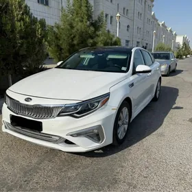 Kia Optima 2019