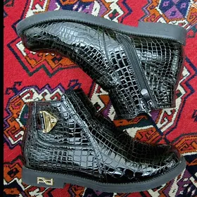 Ботиночки жен 37 разм утепленн