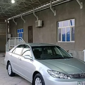 Toyota Camry 2003