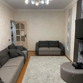  Satlyk 3mkr 2kom 2et