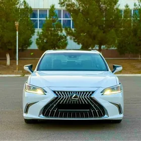 Lexus ES 350 2020