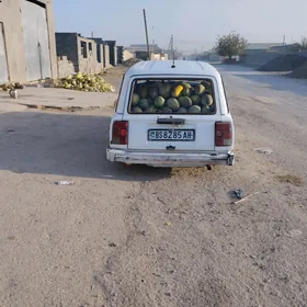 Lada 2104 2000