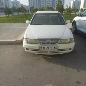 Nissan Sunny 1998