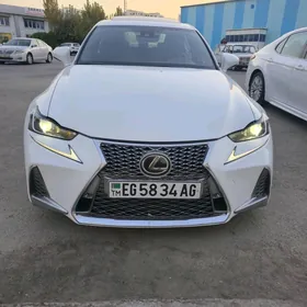 Lexus IS 350 2020