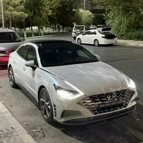 Hyundai Sonata 2021