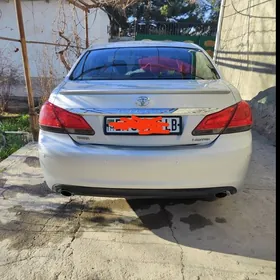 Toyota Avalon 2011