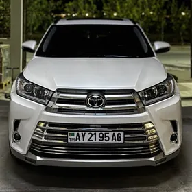 Toyota Highlander 2017