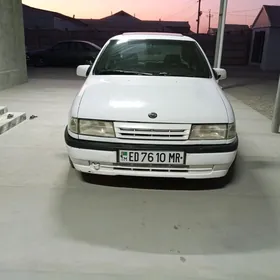 Opel Vectra 1992