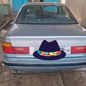 BMW 525 1990