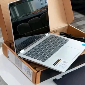HP 14" 2in1 Core 5 (8/512GB)