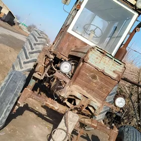 MTZ T-28 2000