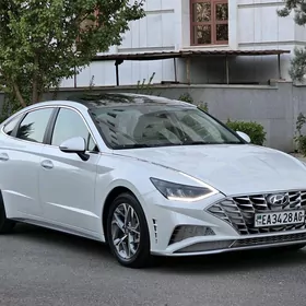 Hyundai Sonata 2021