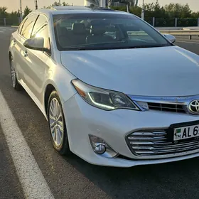Toyota Avalon 2013