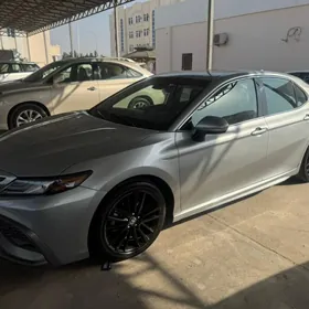 Toyota Camry 2023