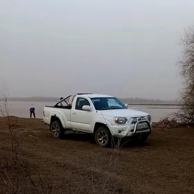 Toyota Tacoma 2012