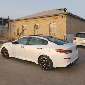 Kia Optima 2020