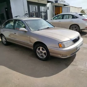 Toyota Avalon 1999