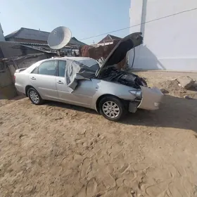 Toyota Camry 2003