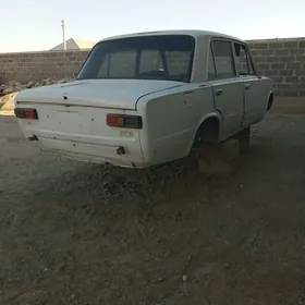 Lada kuzwa