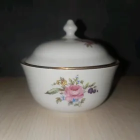 сахарница и соусница