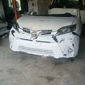 Morda Tayota .Nissan.leksus.