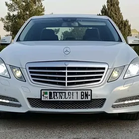 Mercedes-Benz E350 2011