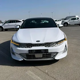 Kia K5 2021