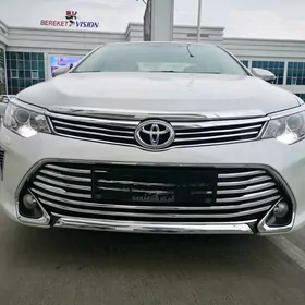 Toyota Camry 2015