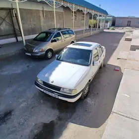 Opel Vectra 1990