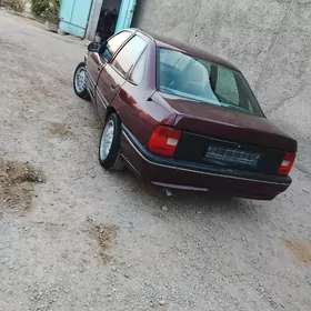 Opel Vectra 1992