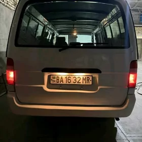 Toyota Hiace 2000