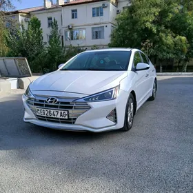 Hyundai Elantra 2019