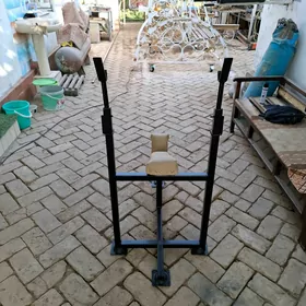 станок для жима лёжа на грудь