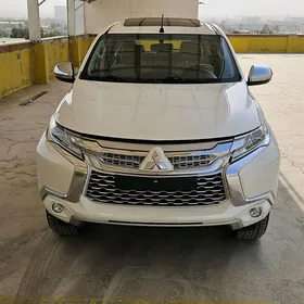 Mitsubishi Montero Sport 2019